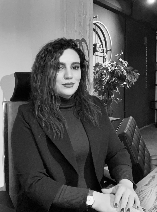 Arezoo Nadermahmoudi 